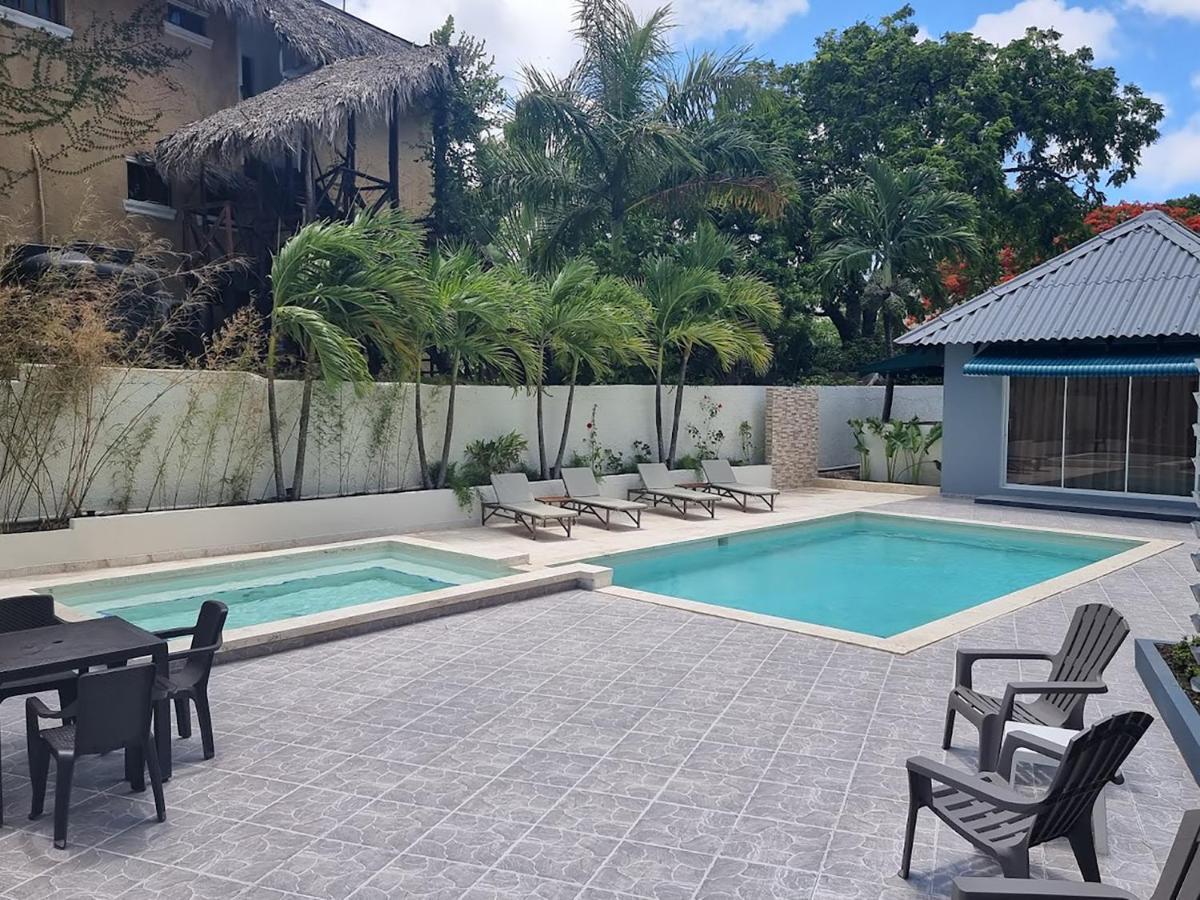 Hotel Sea Breeze Sosua Exterior photo