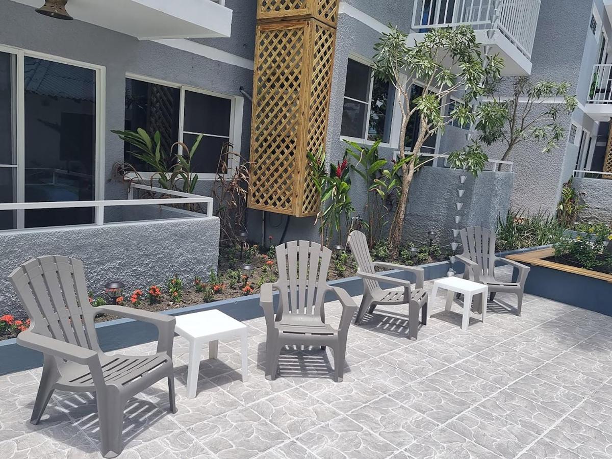 Hotel Sea Breeze Sosua Exterior photo