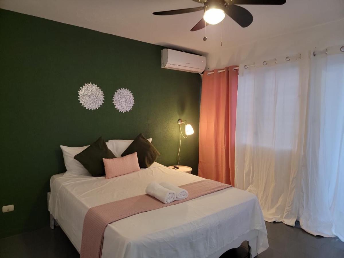 Hotel Sea Breeze Sosua Exterior photo