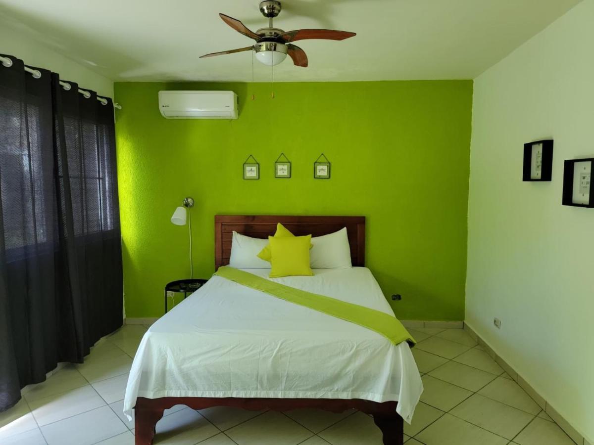 Hotel Sea Breeze Sosua Exterior photo